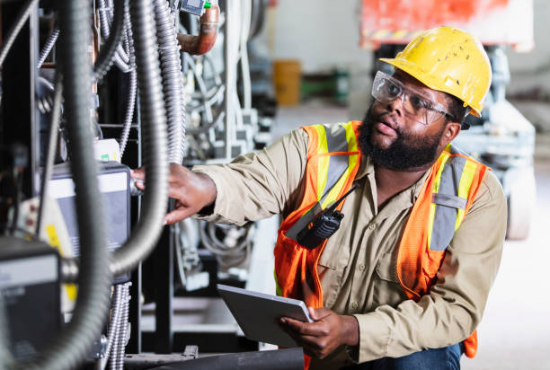 Best Commercial Electrician Services  in Albertson, NY